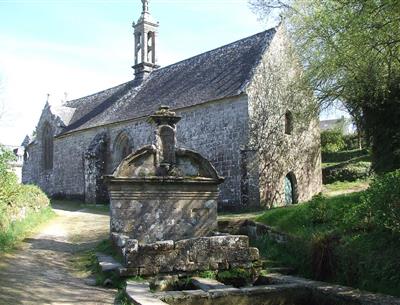 Chapelle Bonne Nouvelle à 200m du Restaurant Le Prieuré à Locronan dans le Finistère - Bretagne