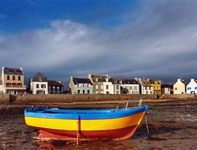 Ile de Sein proche de l'Hôtel 3 étoiles restaurant Le Prieuré à Locronan dans le Finistère